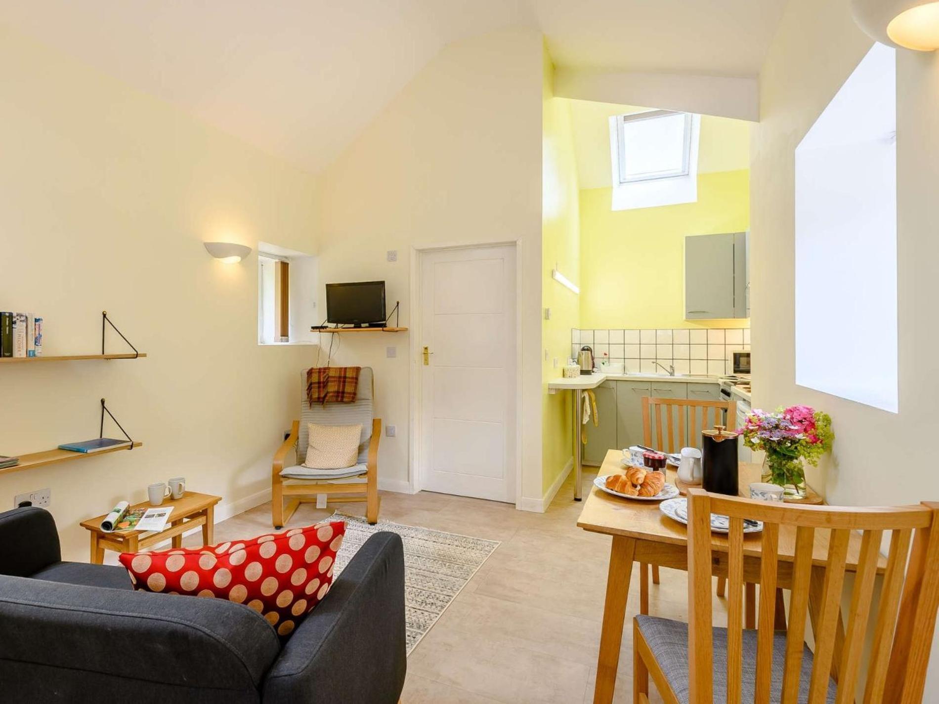 1 Bed In Clyro 86975 Villa Exterior photo